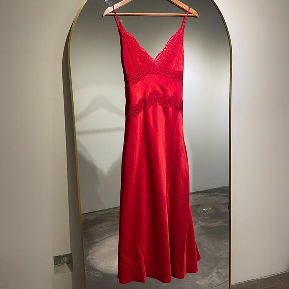 Red Silky Midi Dress - Picture 5 of 6